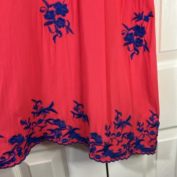 Velzera Coral Red and Blue Embroidered Floral Tunic Sz XXL - Picture 6 of 10